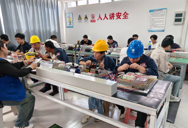 想考低壓電工證？要知道哪里發(fā)證最關鍵！