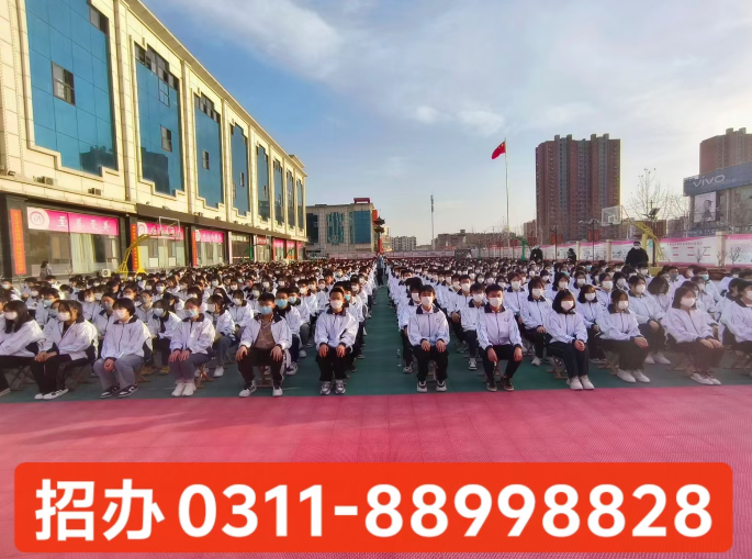 哪些學(xué)生適合報名石家莊天使護士學(xué)校2025年春季新生班？